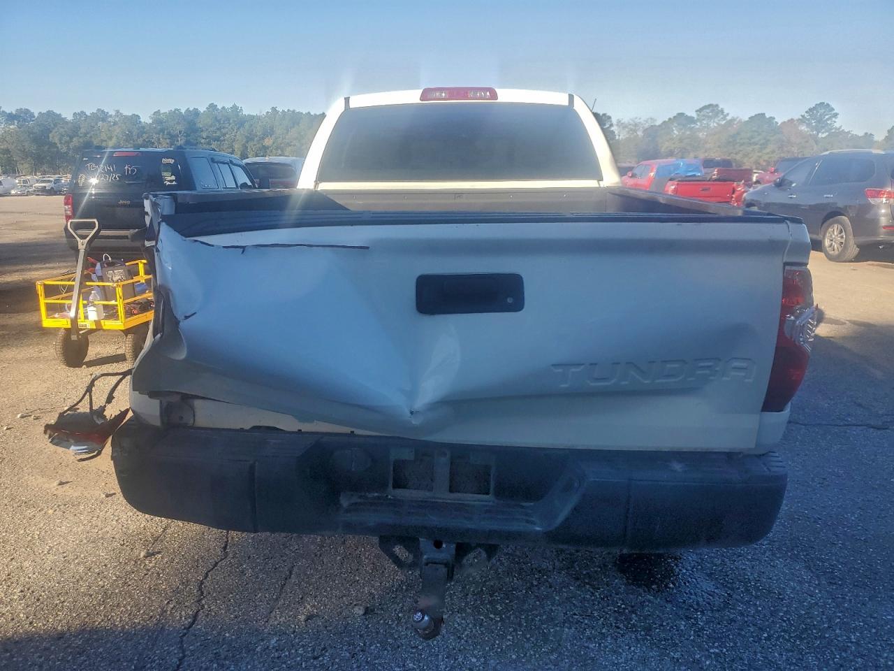2018 TOYOTA TUNDRA