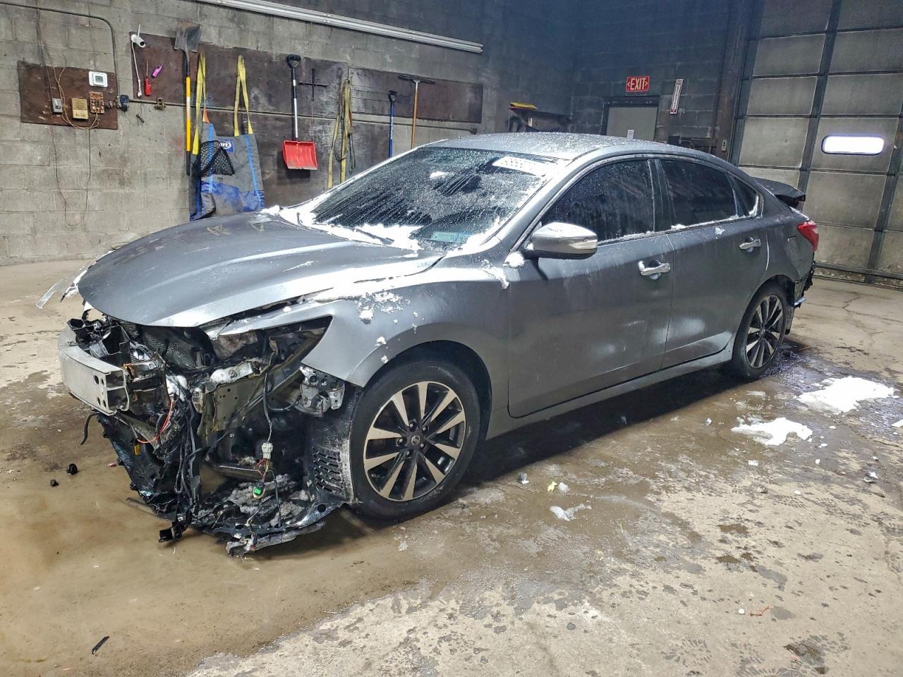 2017 NISSAN ALTIMA