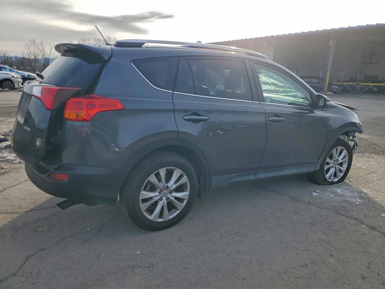 2013 TOYOTA RAV4
