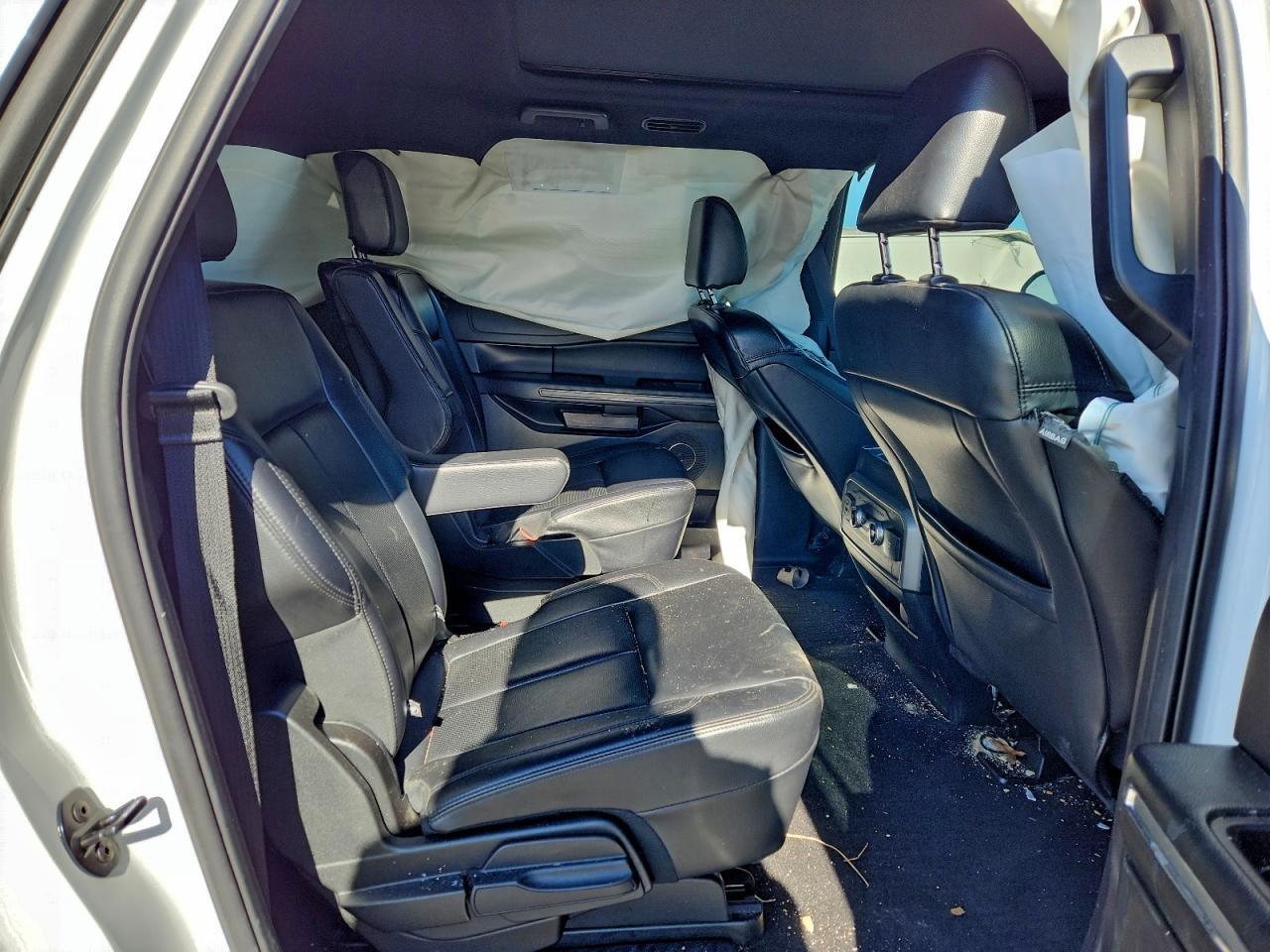 2021 FORD Expedition