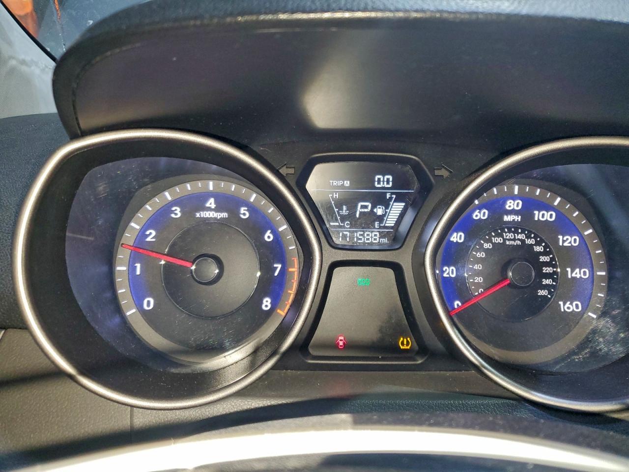 2016 HYUNDAI ELANTRA