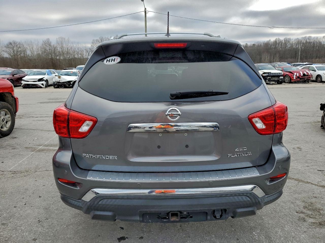 2017 NISSAN PATHFINDER