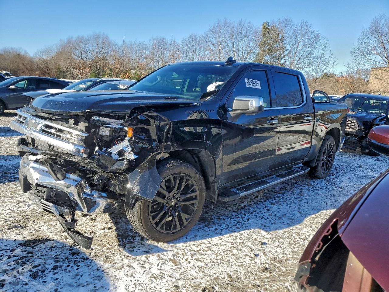 2025 CHEVROLET Silverado