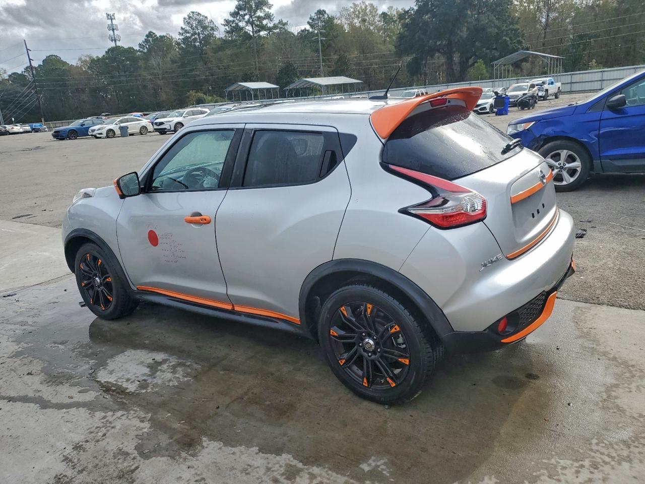 2017 NISSAN Juke