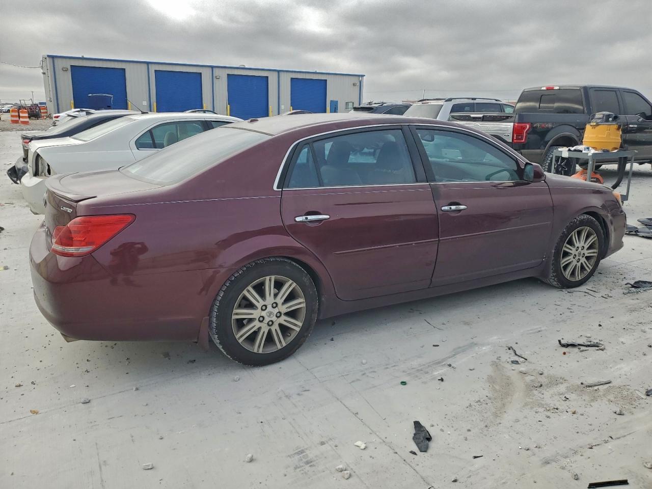 2009 TOYOTA Avalon