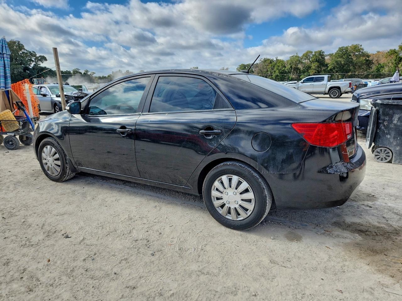 2010 KIA FORTE