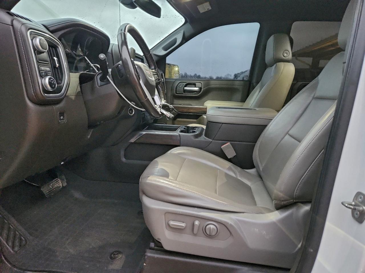 2020 GMC Sierra
