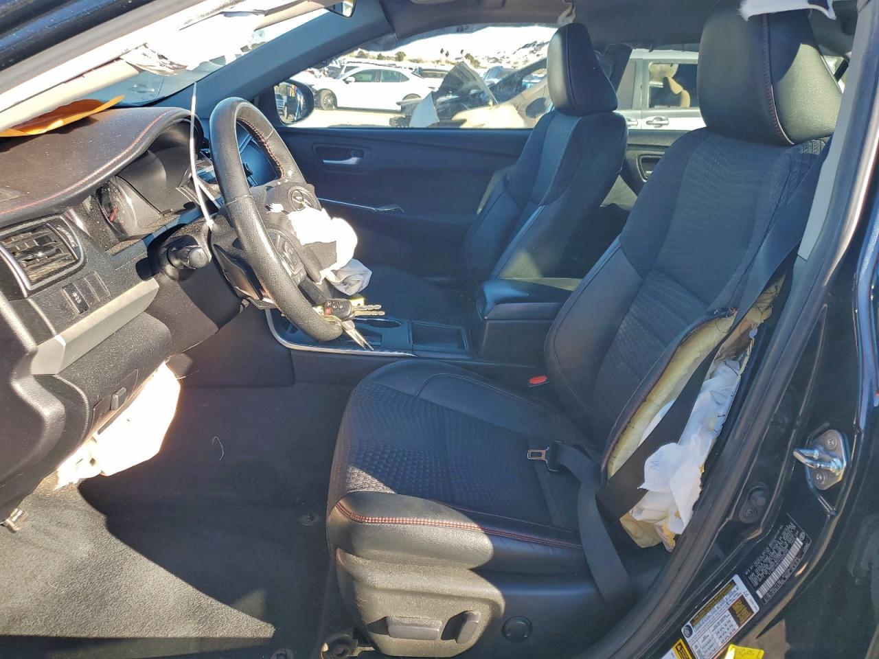 2015 TOYOTA CAMRY