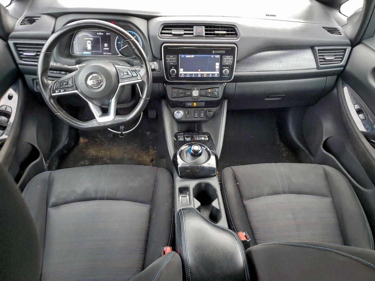 2018 NISSAN LEAF