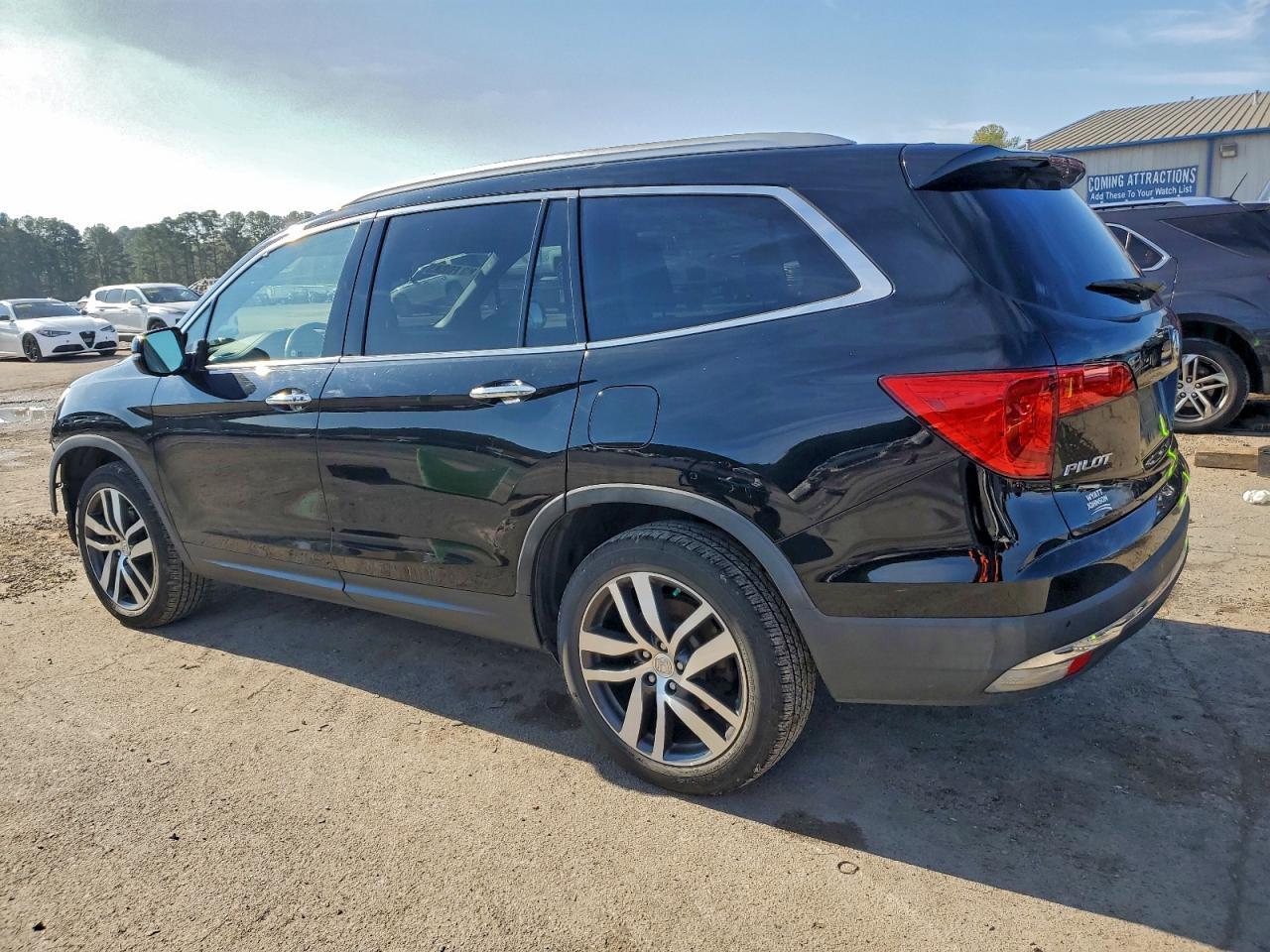 2017 HONDA PILOT