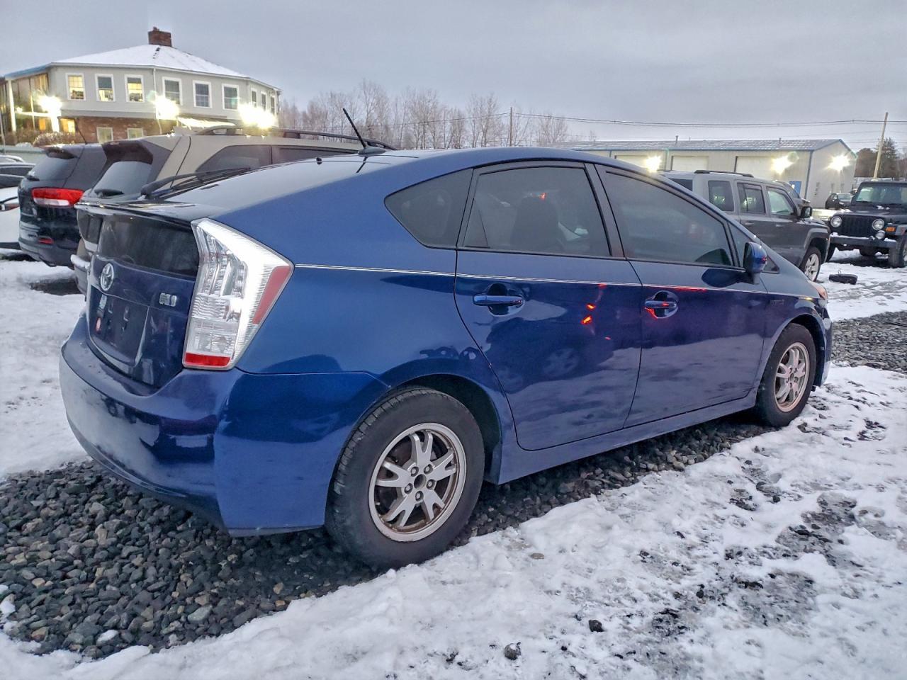 2011 TOYOTA PRIUS
