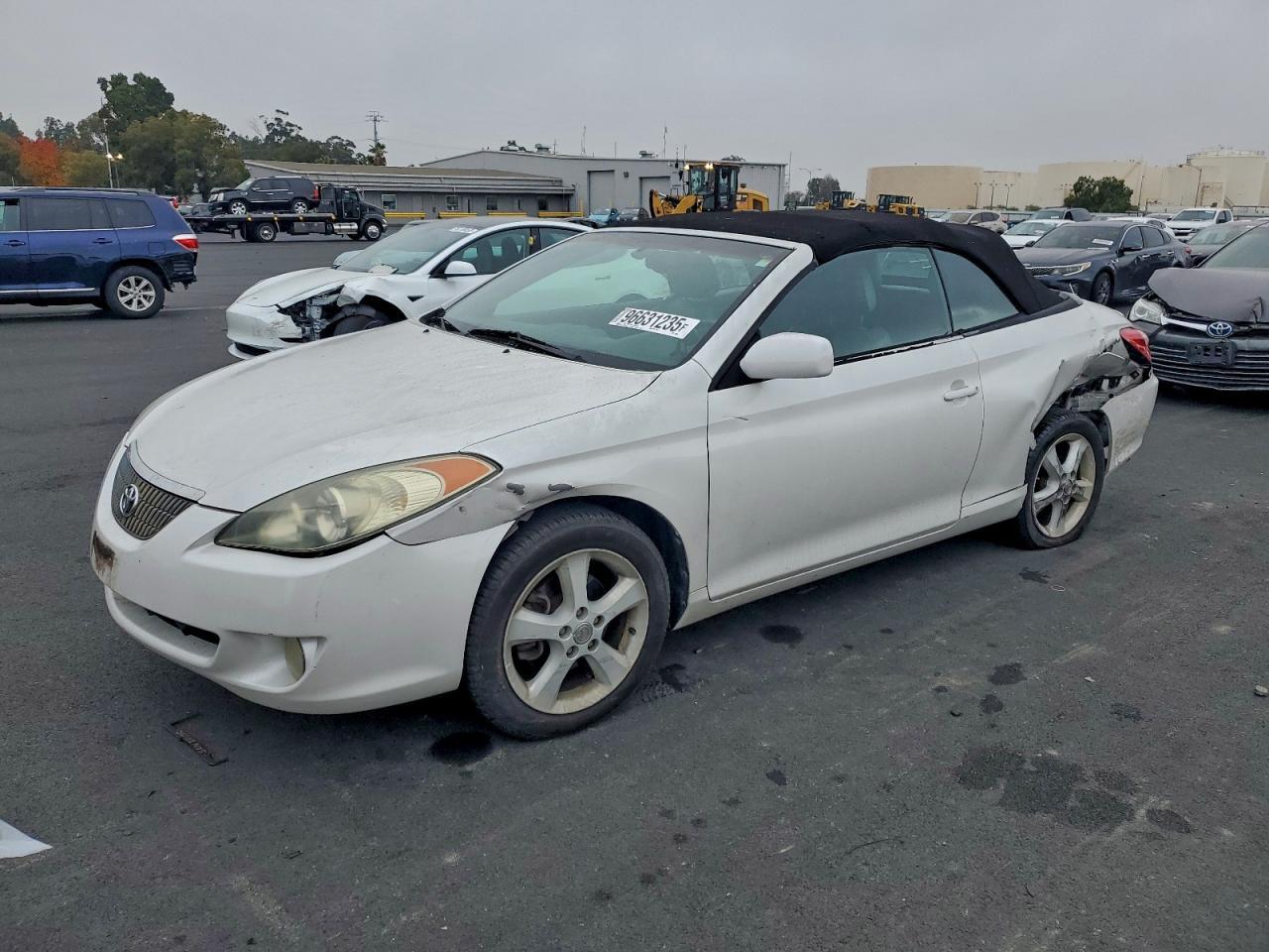 2004 TOYOTA CAMRY