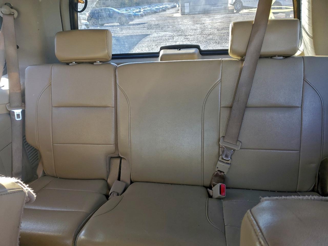 2011 NISSAN Armada
