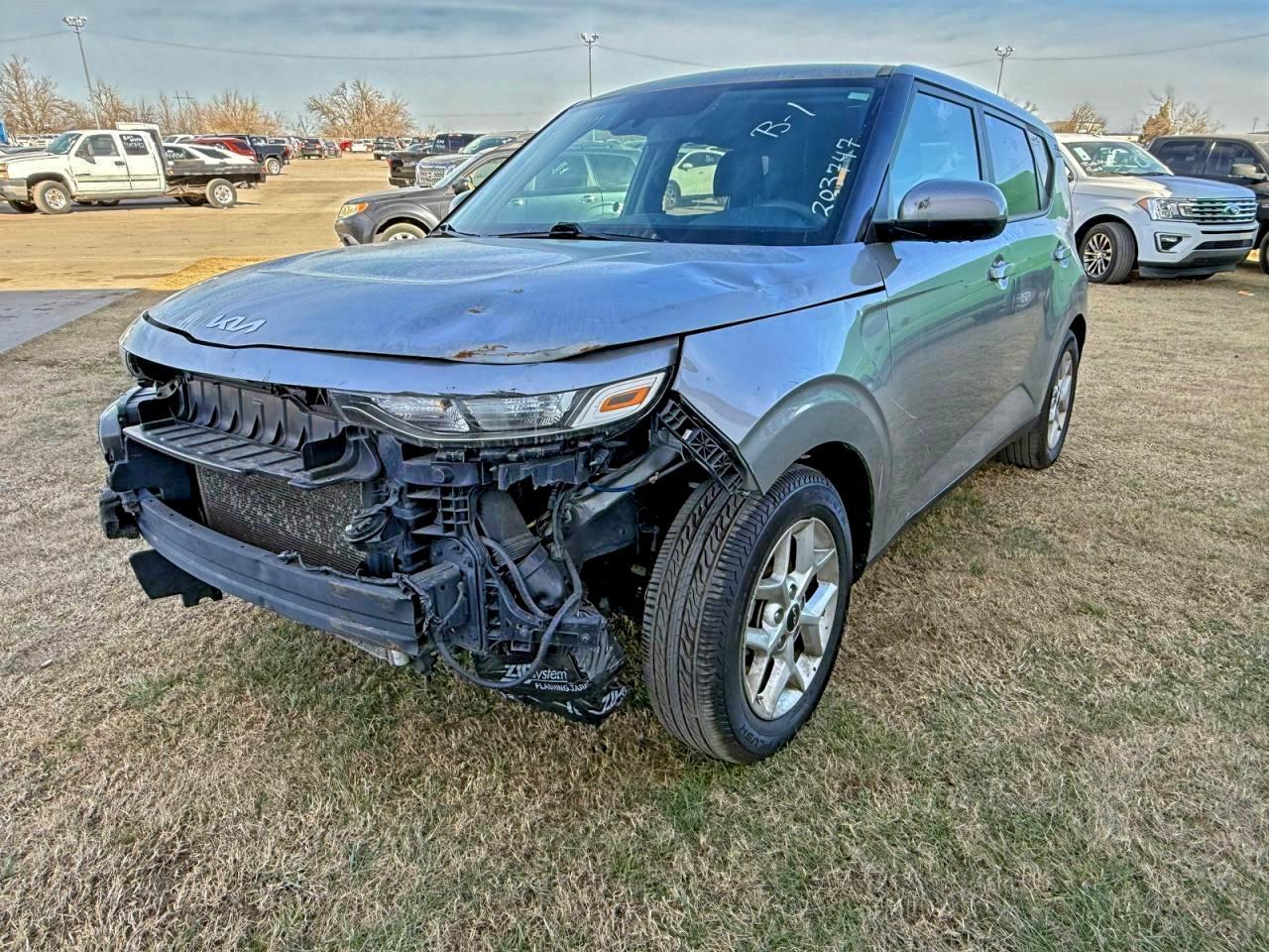 2022 KIA SOUL