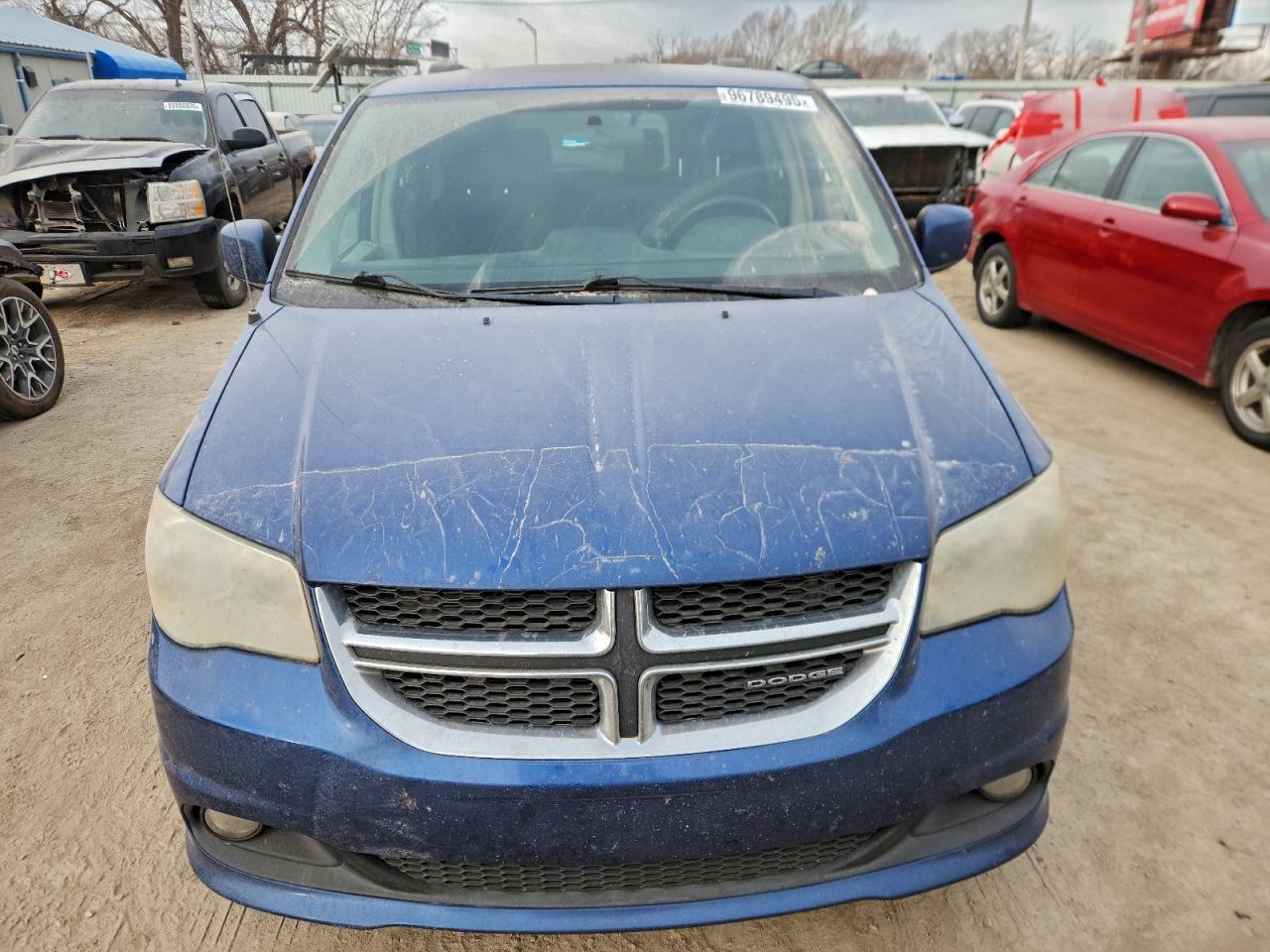 2011 DODGE GRAND CARAVAN