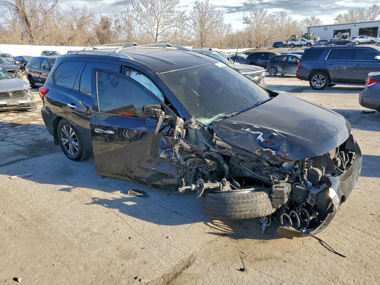 2018 NISSAN PATHFINDER