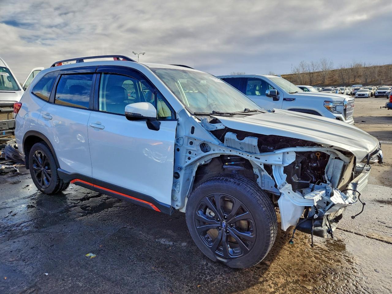 2020 SUBARU FORESTER