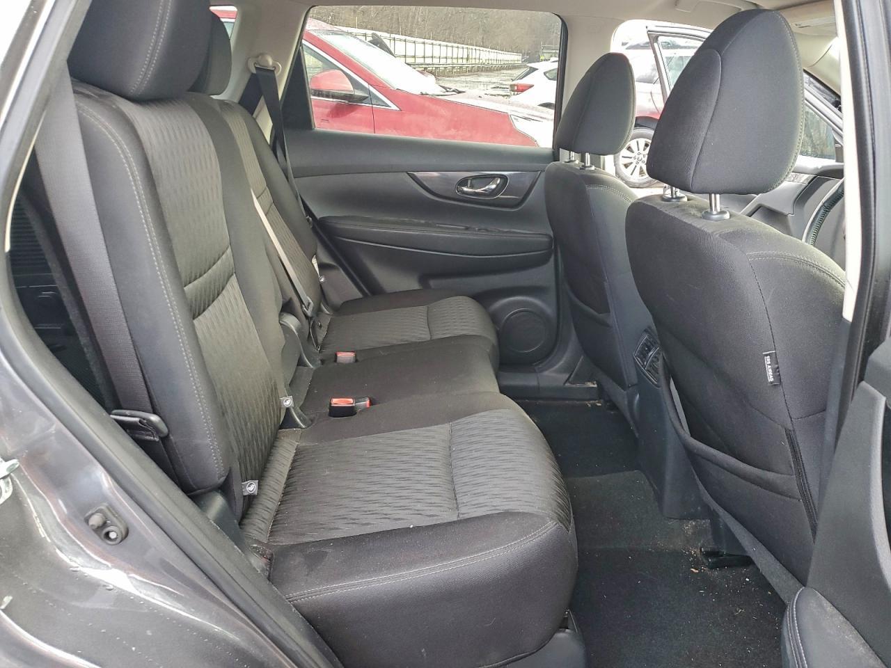 2017 NISSAN ROGUE