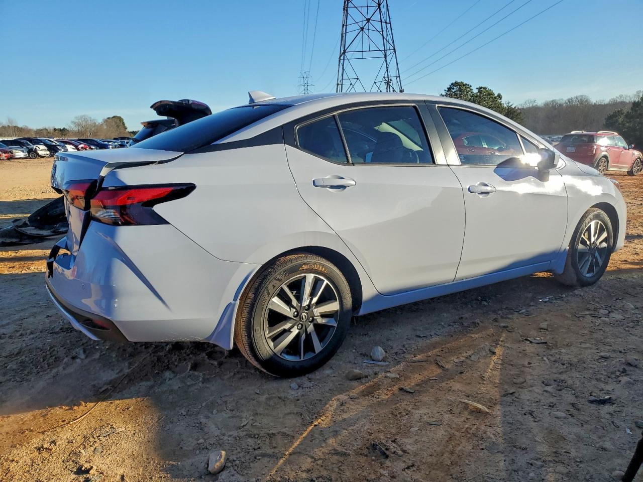 2025 NISSAN VERSA