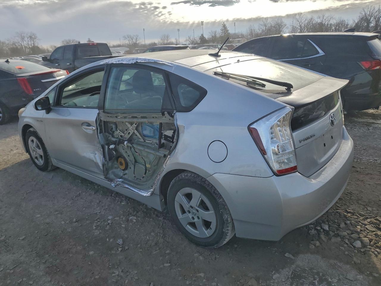2010 TOYOTA PRIUS