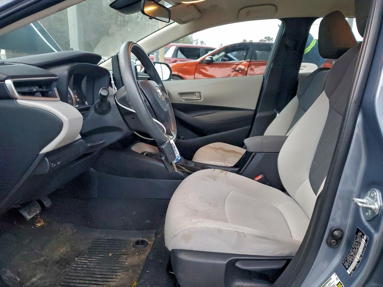 2022 TOYOTA COROLLA