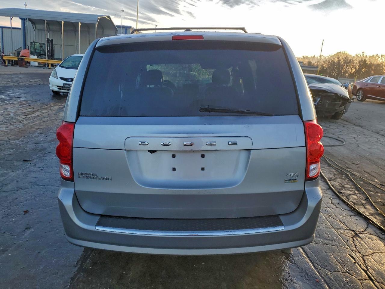 2016 DODGE GRAND CARAVAN