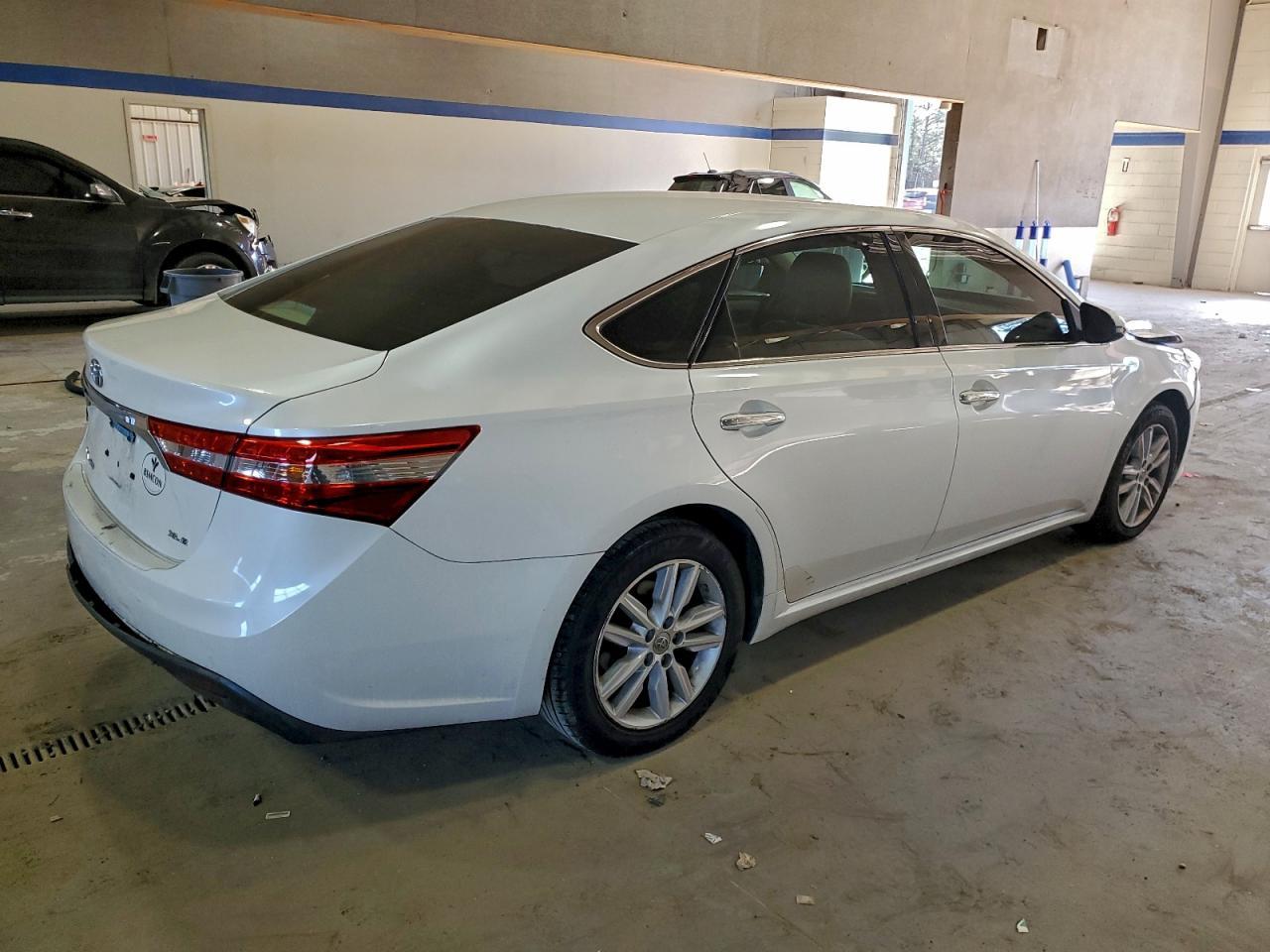 2014 TOYOTA Avalon
