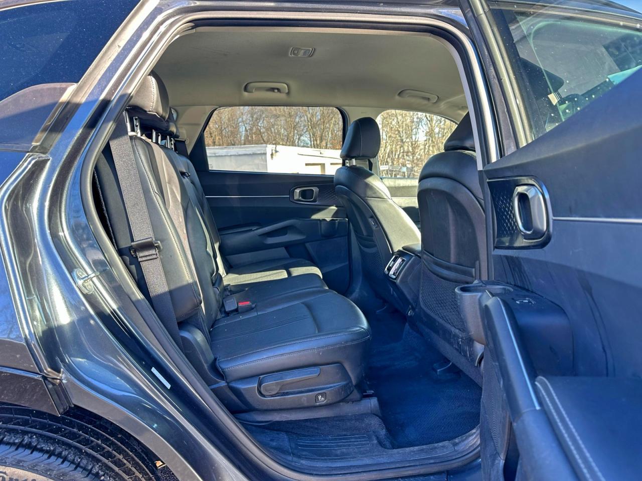 2022 KIA SORENTO