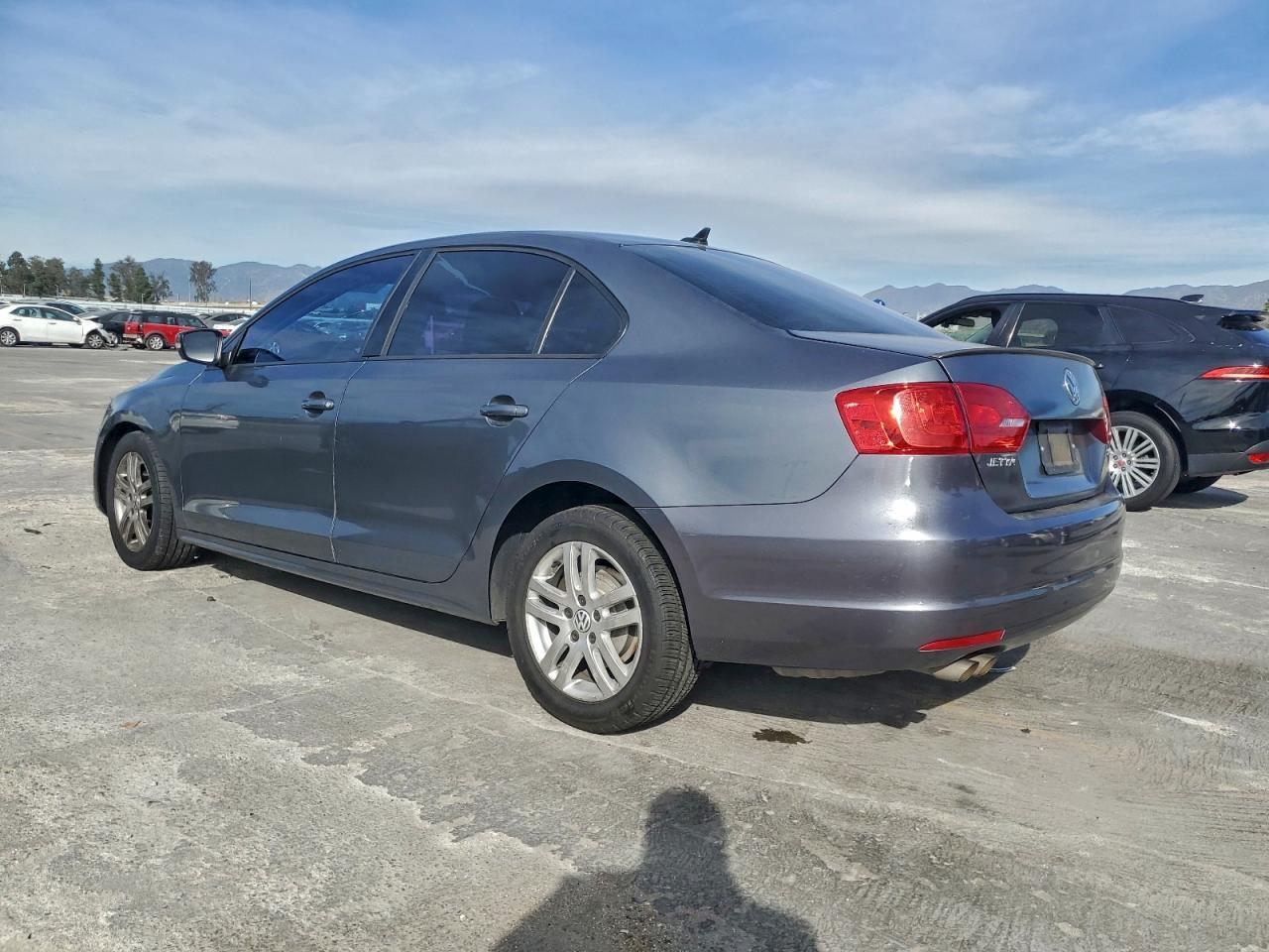2011 VOLKSWAGEN JETTA