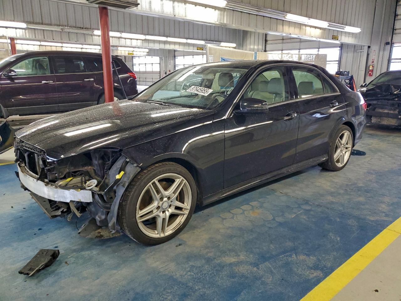 2014 MERCEDES-BENZ E-Class