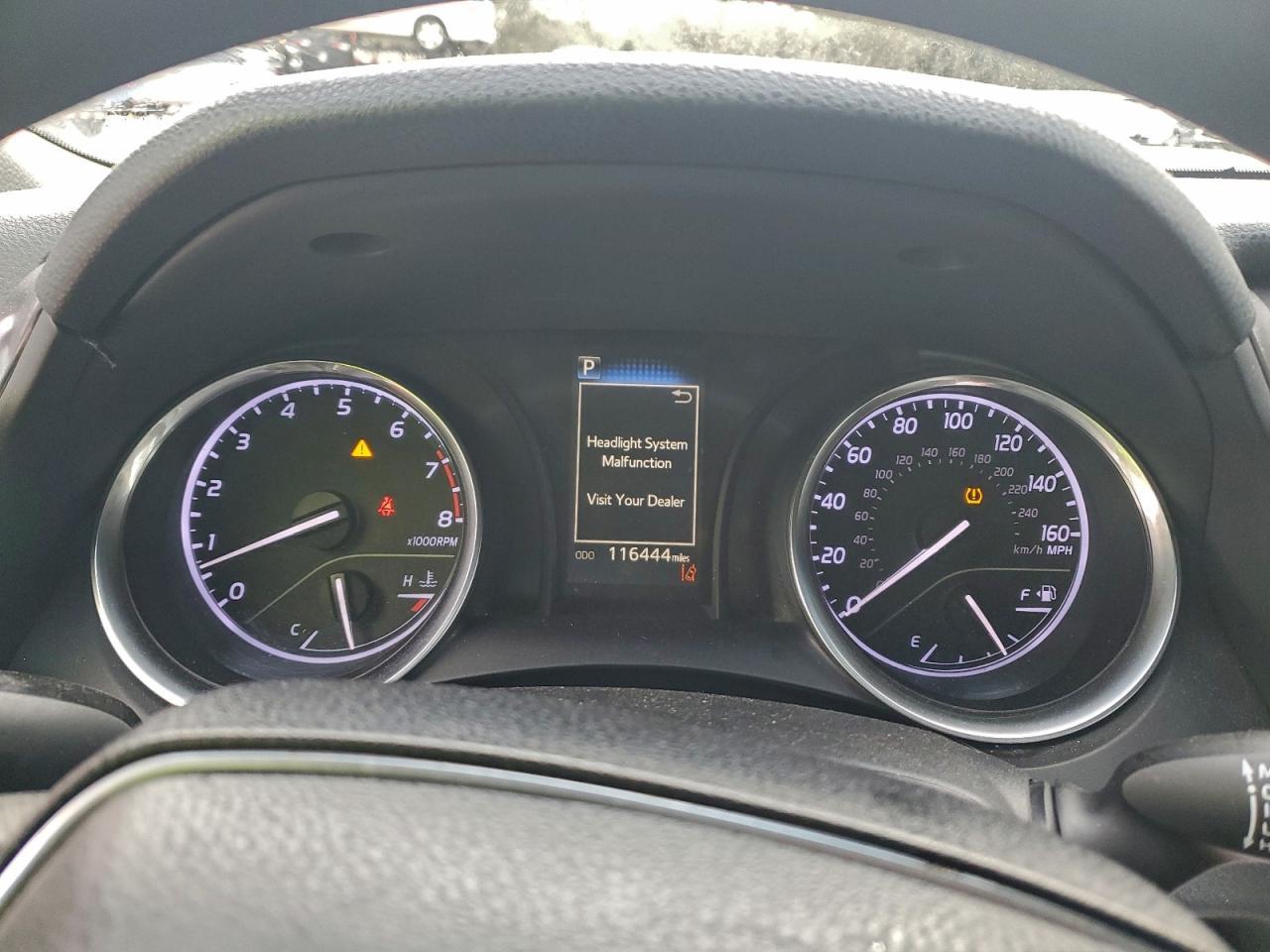2018 TOYOTA CAMRY