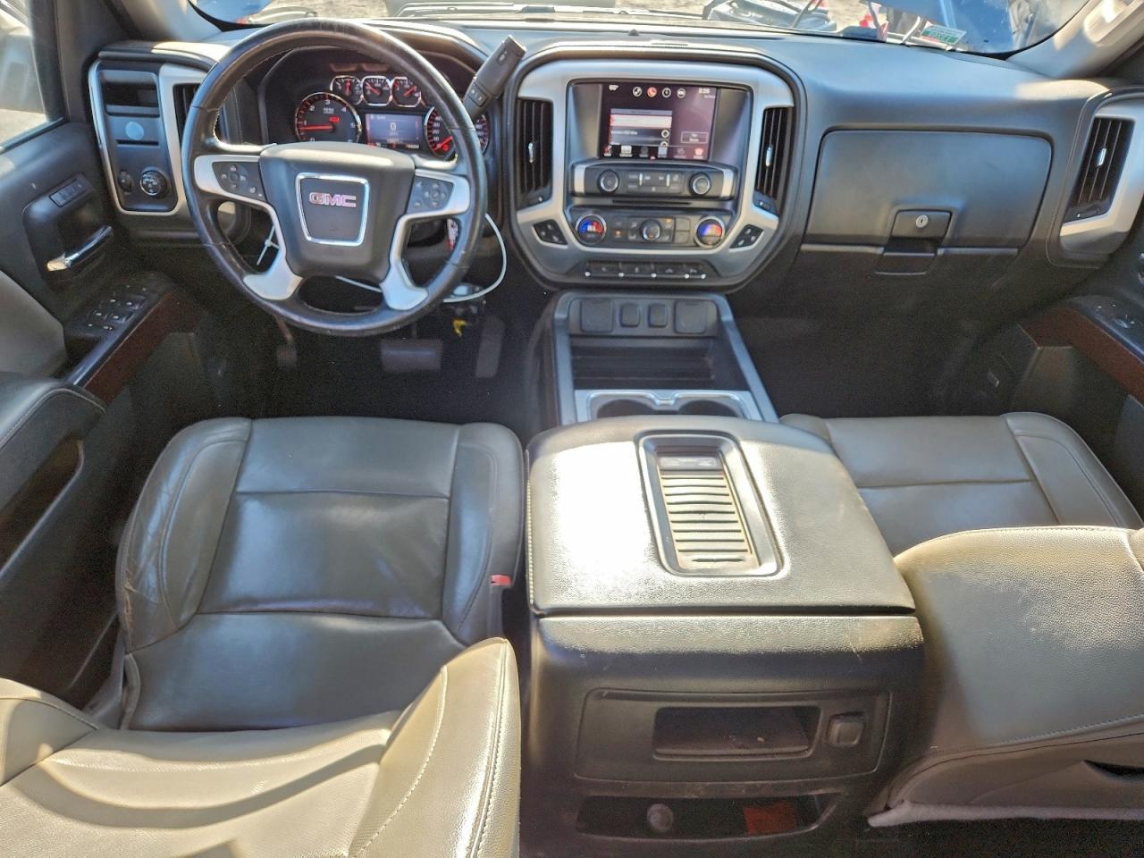 2016 GMC Sierra