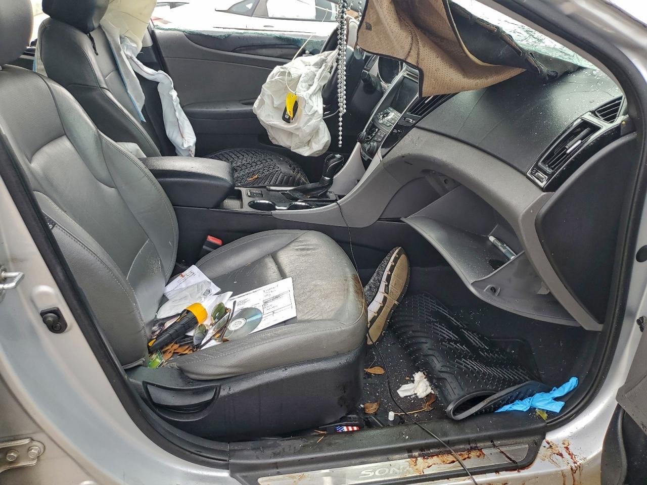 2012 HYUNDAI SONATA