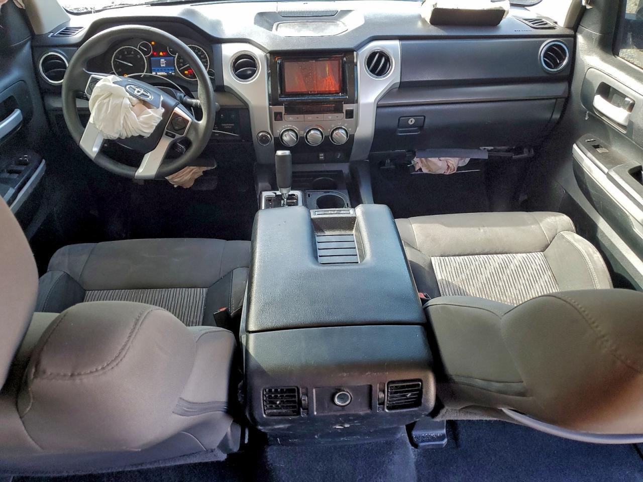 2017 TOYOTA TUNDRA