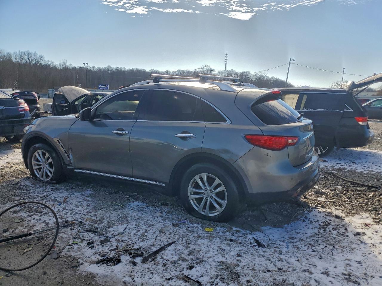 2012 INFINITI FX35