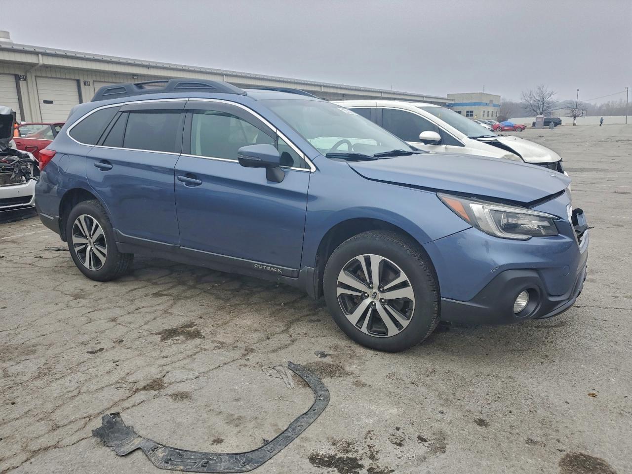 2018 SUBARU Outback