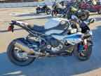 2025 BMW S 1000