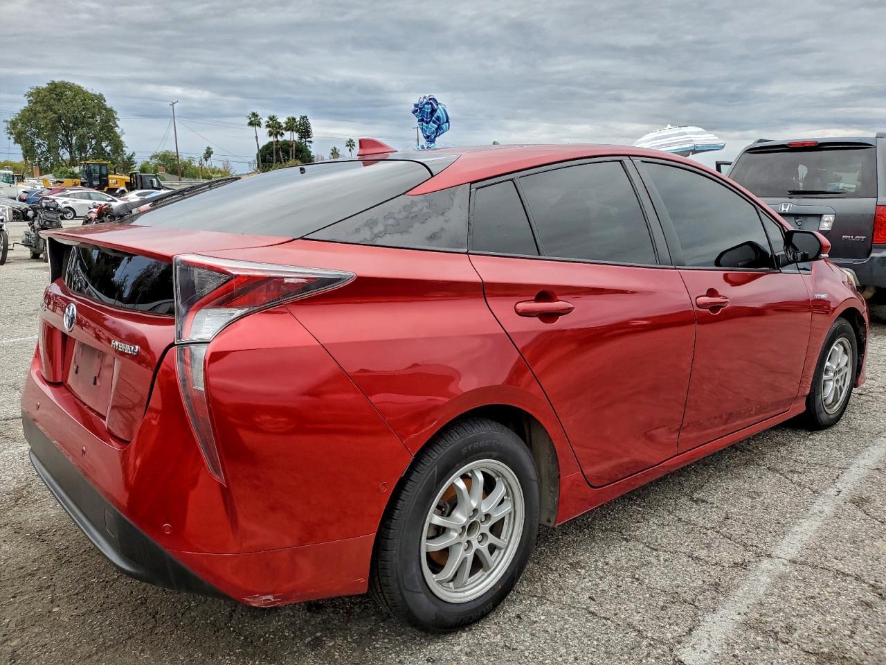 2017 TOYOTA PRIUS