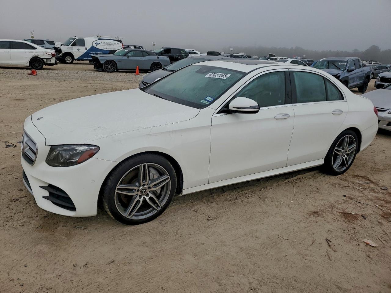 2018 MERCEDES-BENZ E-Class
