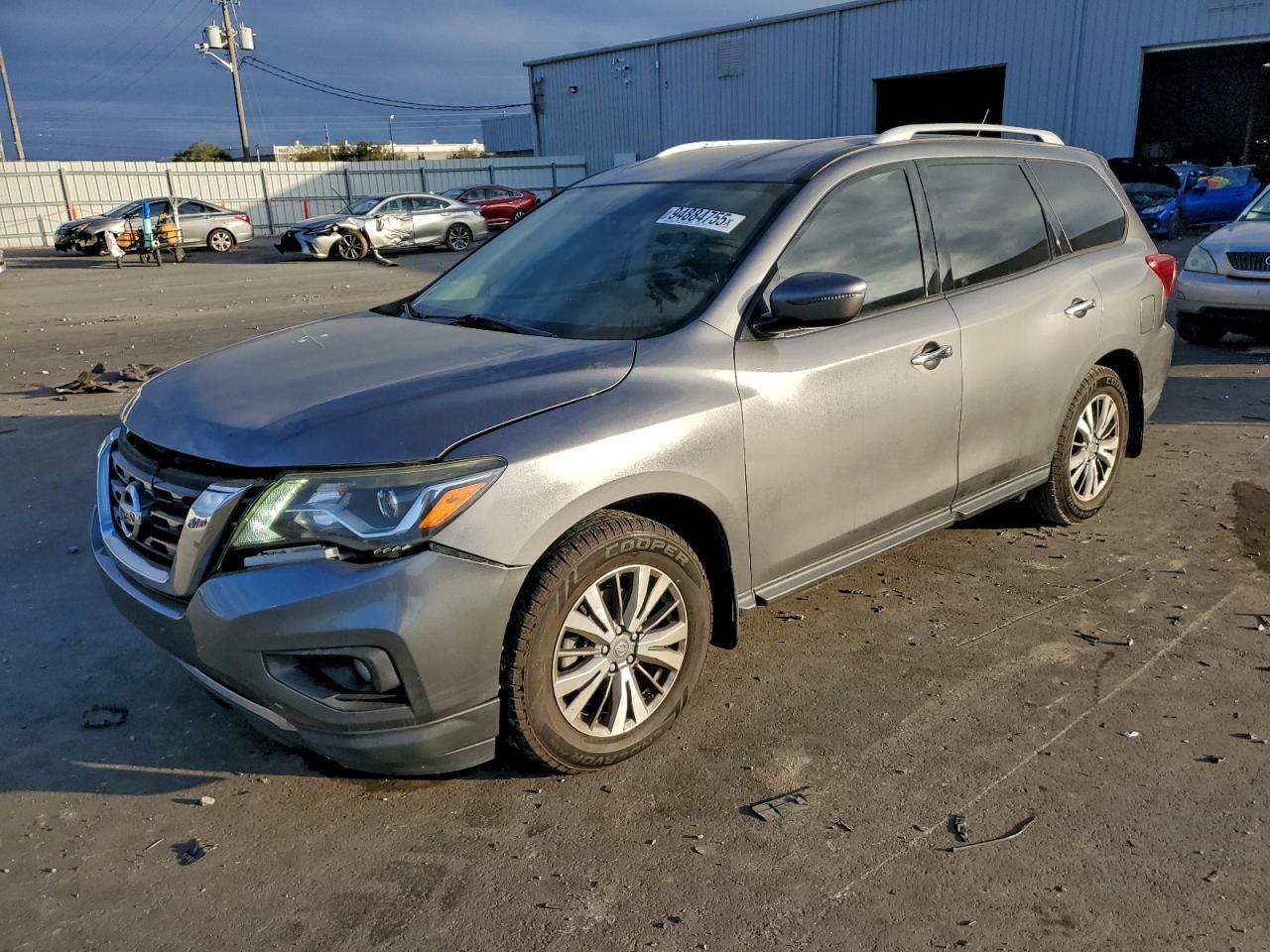 2018 NISSAN PATHFINDER