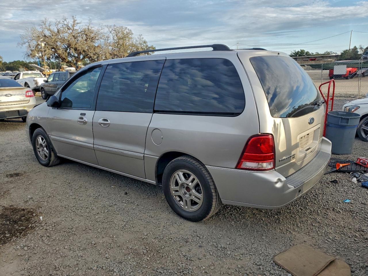 2006 FORD Freestar