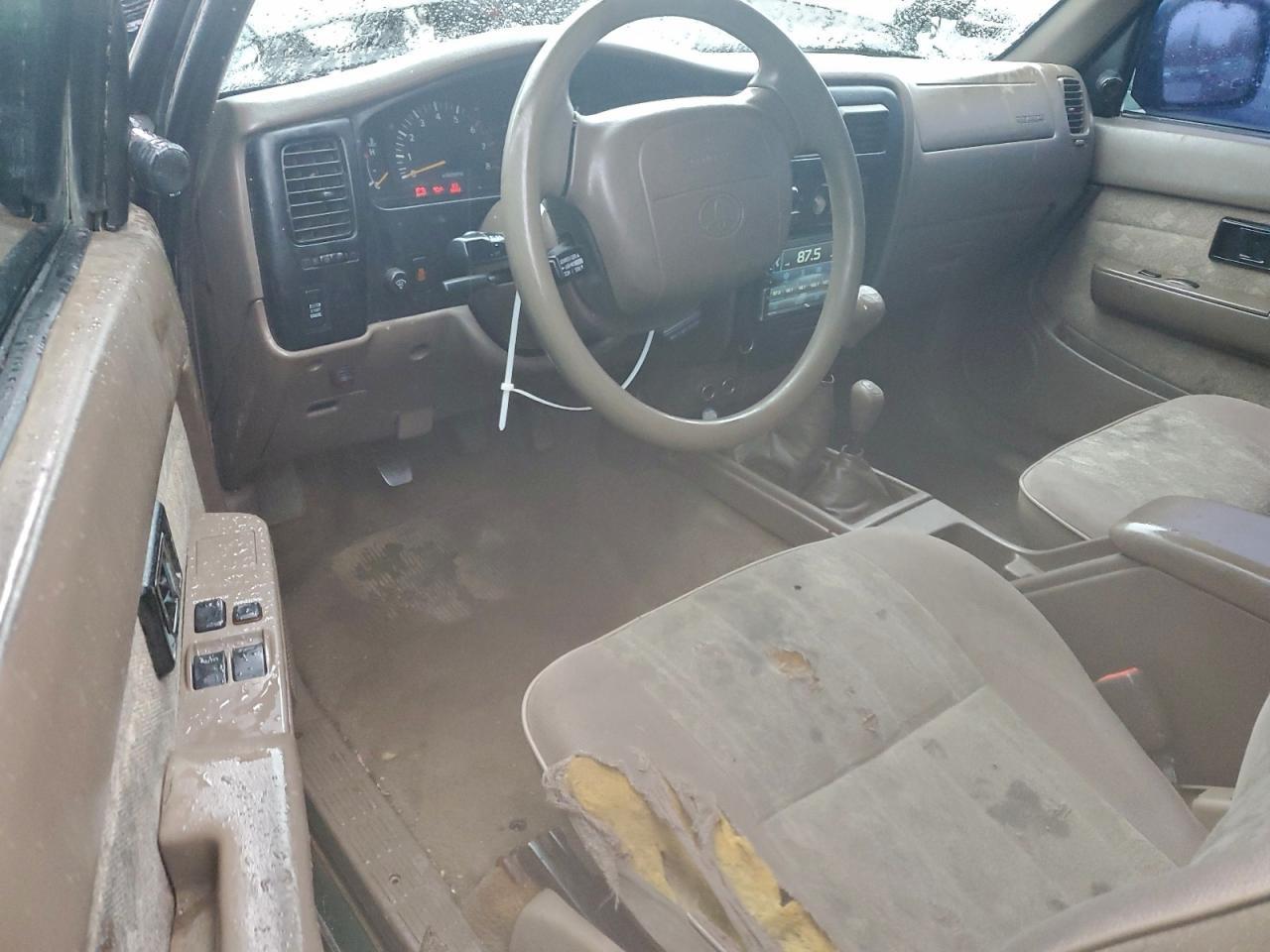 2000 TOYOTA TACOMA