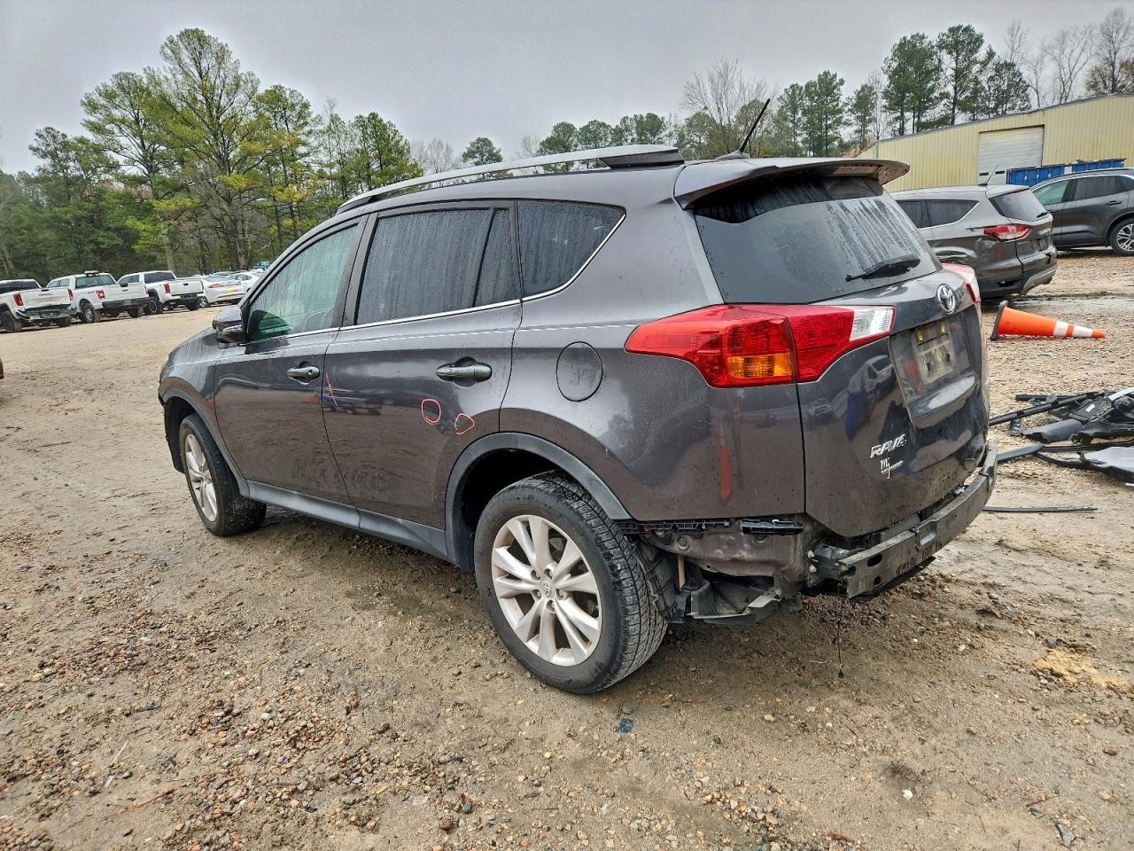 2015 TOYOTA RAV4