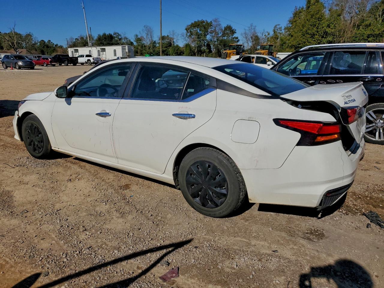 2022 NISSAN ALTIMA