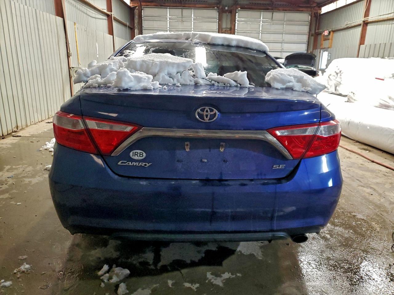 2015 TOYOTA CAMRY