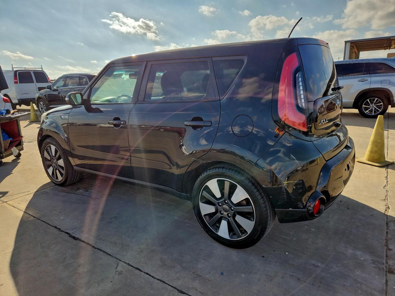 2016 KIA SOUL