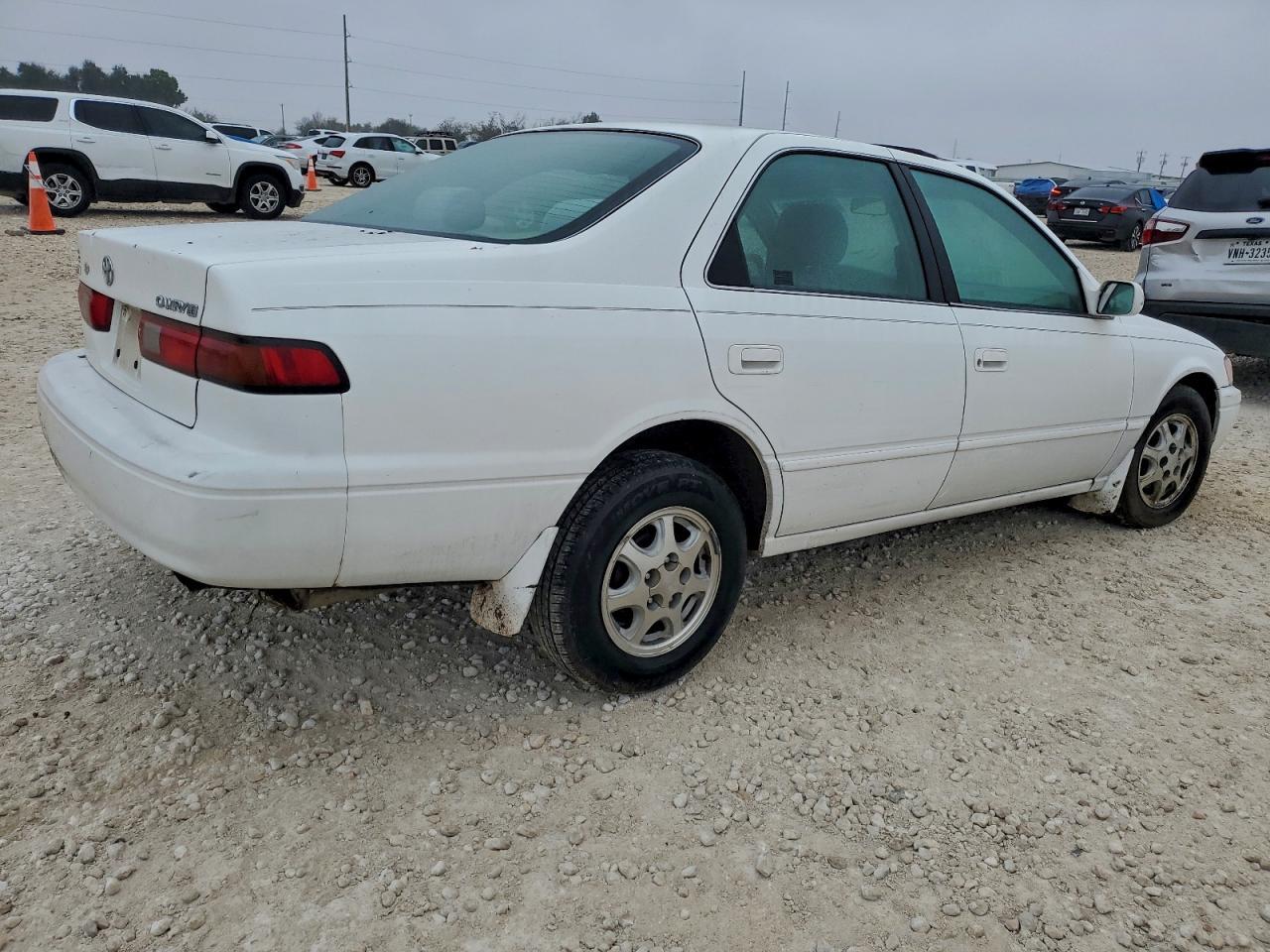 1998 TOYOTA CAMRY
