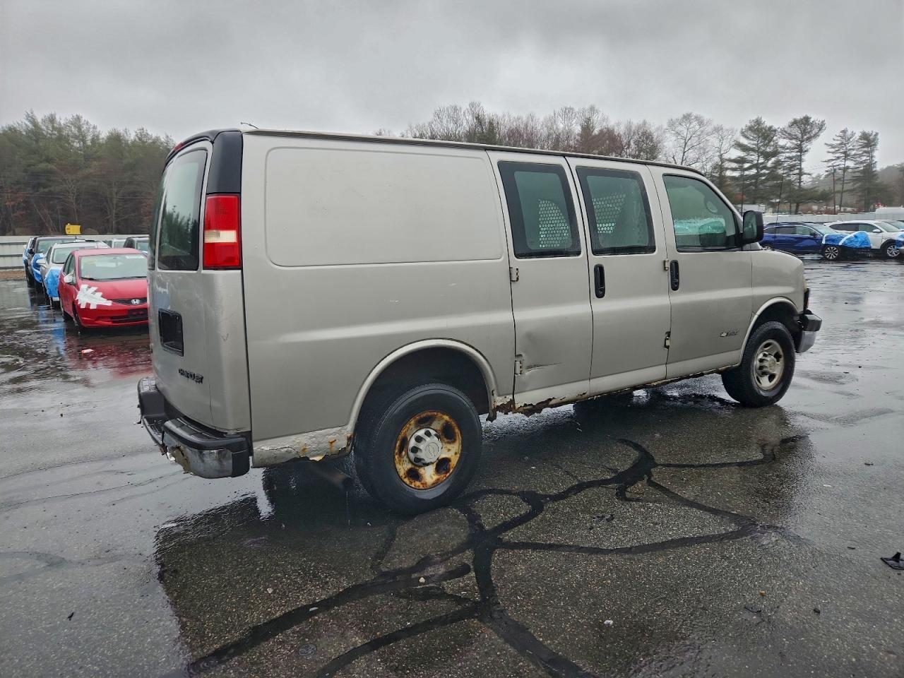 2006 CHEVROLET Express 3500