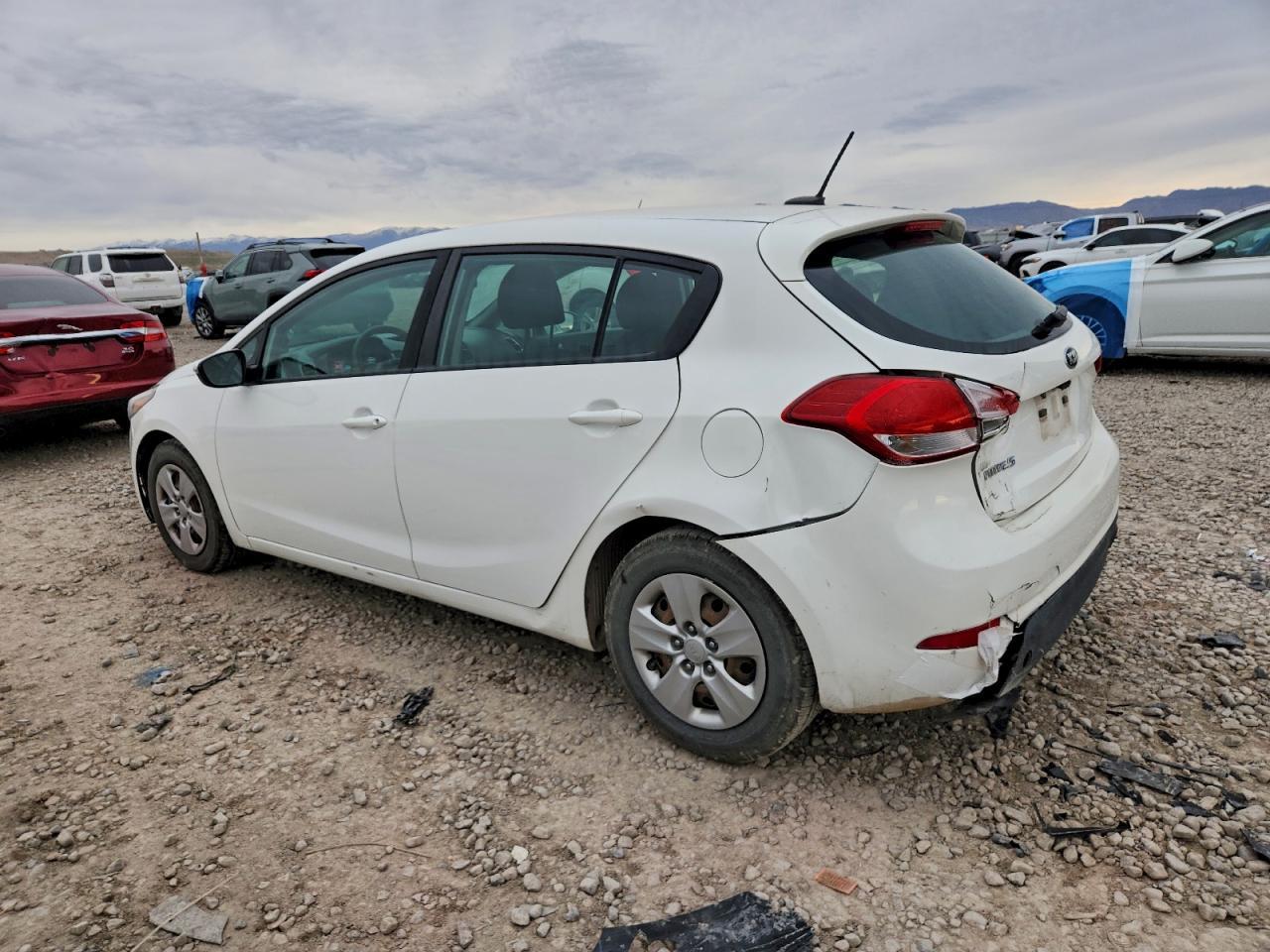 2017 KIA FORTE
