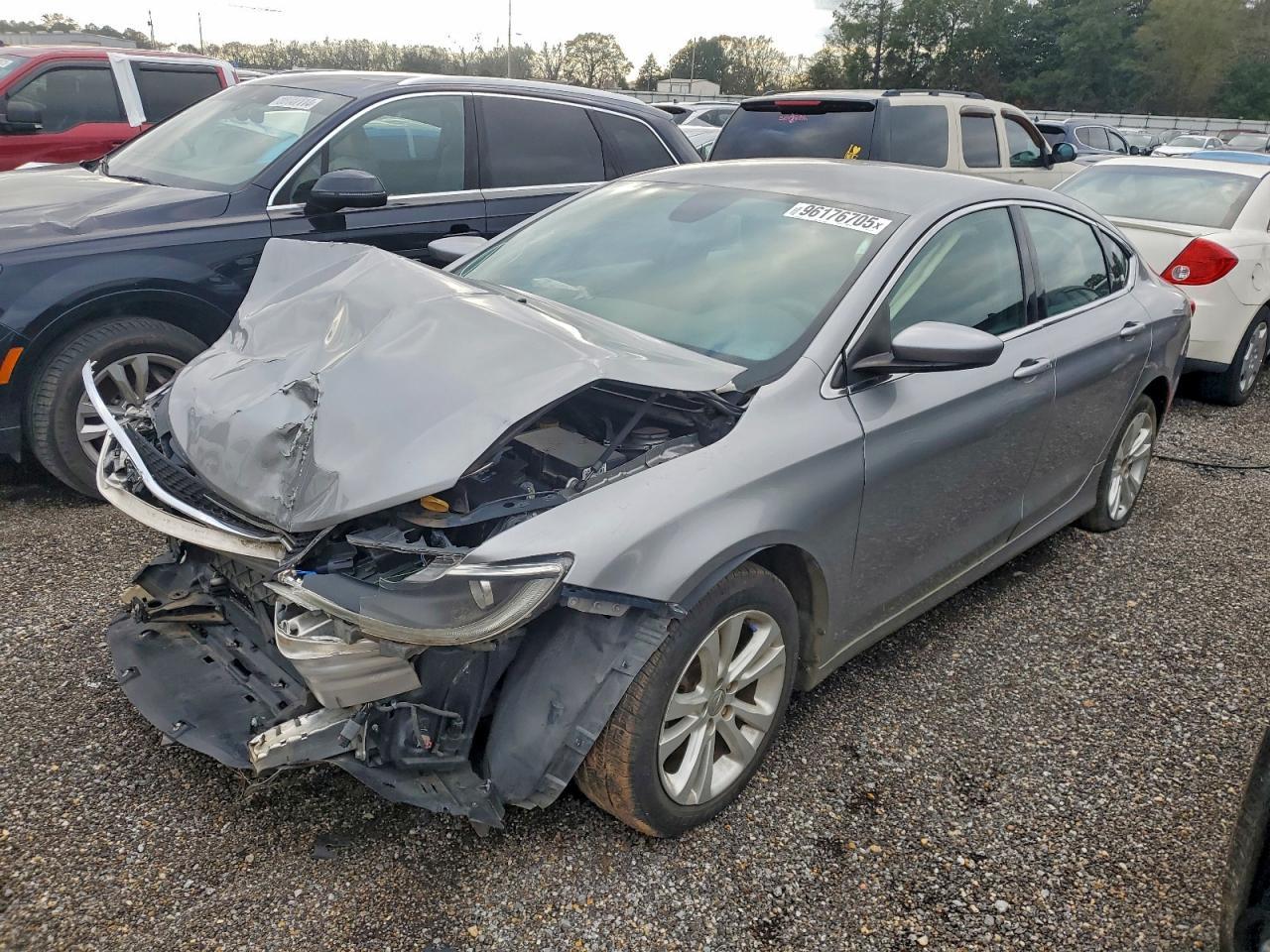 2015 CHRYSLER 200